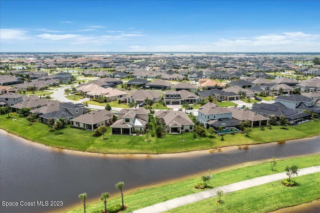 Photo of 7663 Poulicny Lane