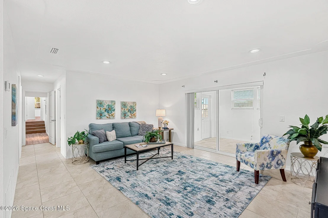 Photo of 135 Oakledge Drive
