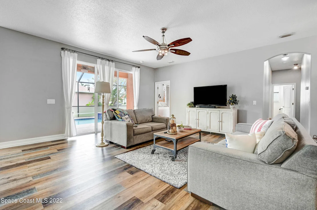 Photo of 1900 Jacques Drive