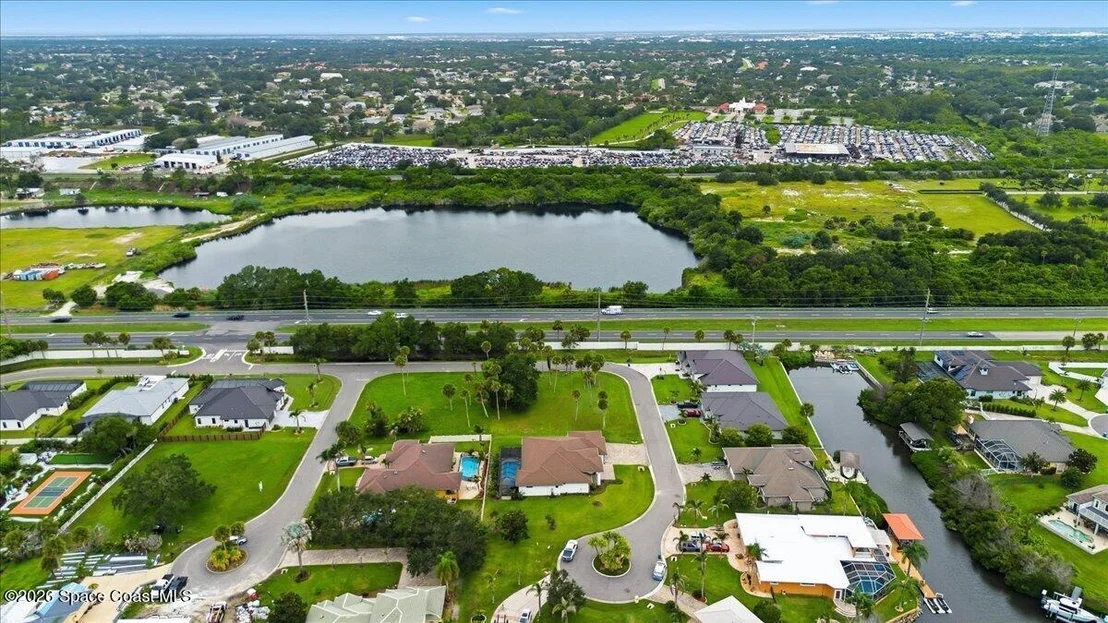 Photo of 505 Topsail Drive
