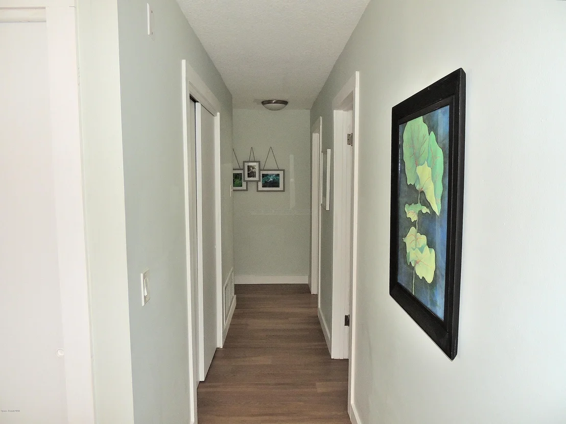Photo of 991 Nagle Drive
