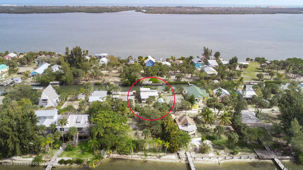 Photo of Unit A at 35 Vip Island