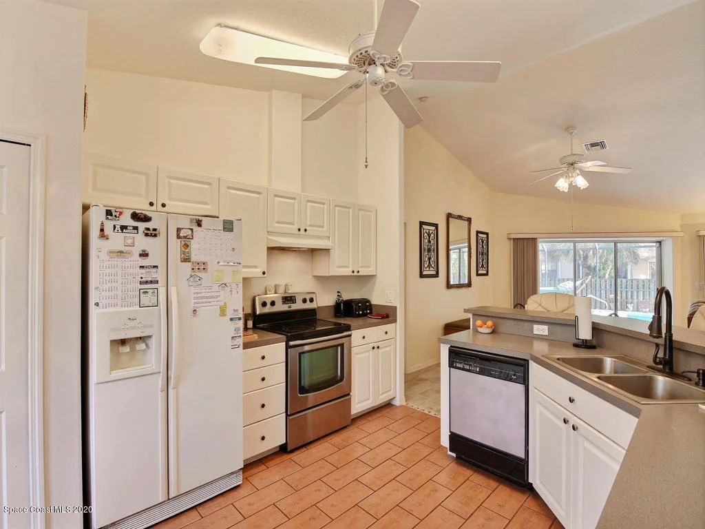 Photo of 954 Crown Street