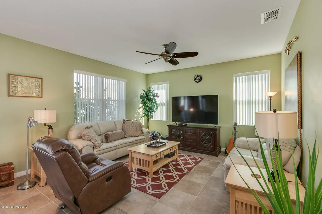 Photo of 1765 Litchfield Drive