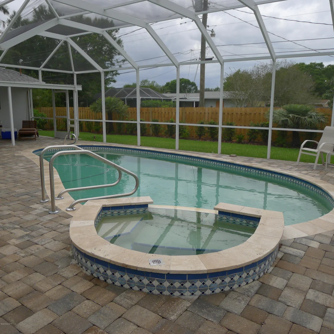 Photo of 2404 Scenic Drive