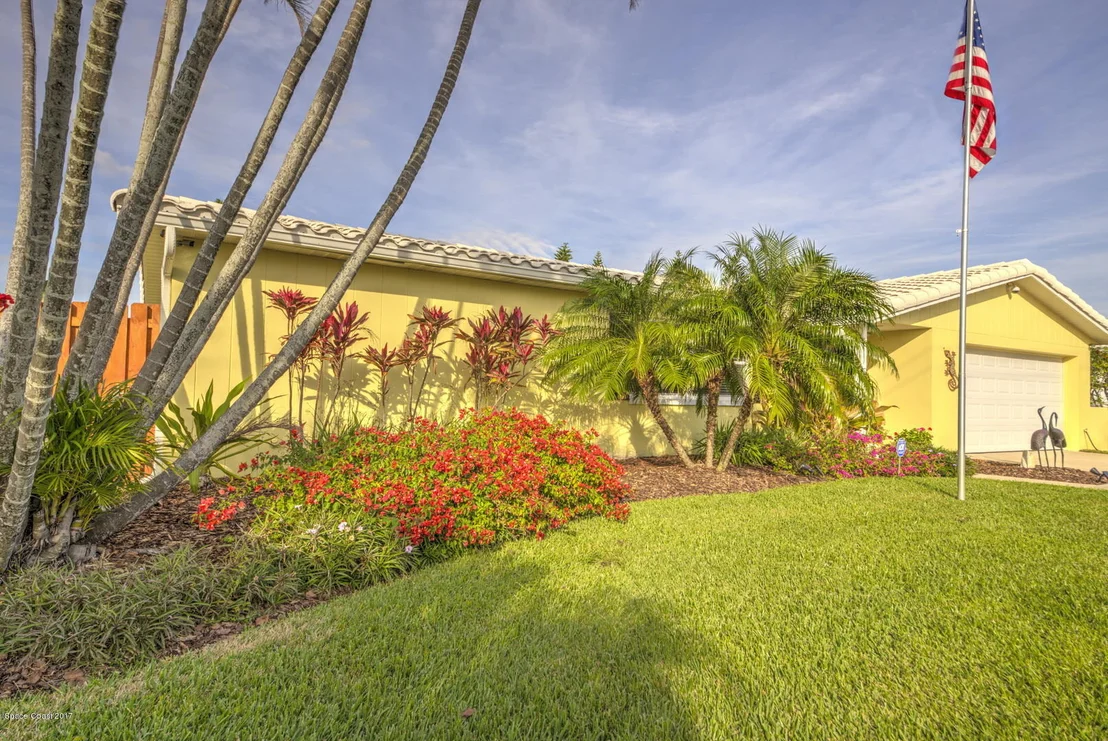 Photo of 346 Brightwaters Drive