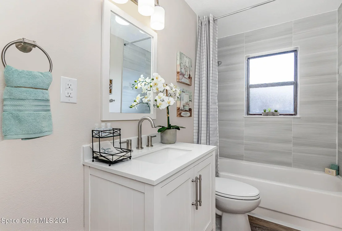 Photo of 655 Bacon Street