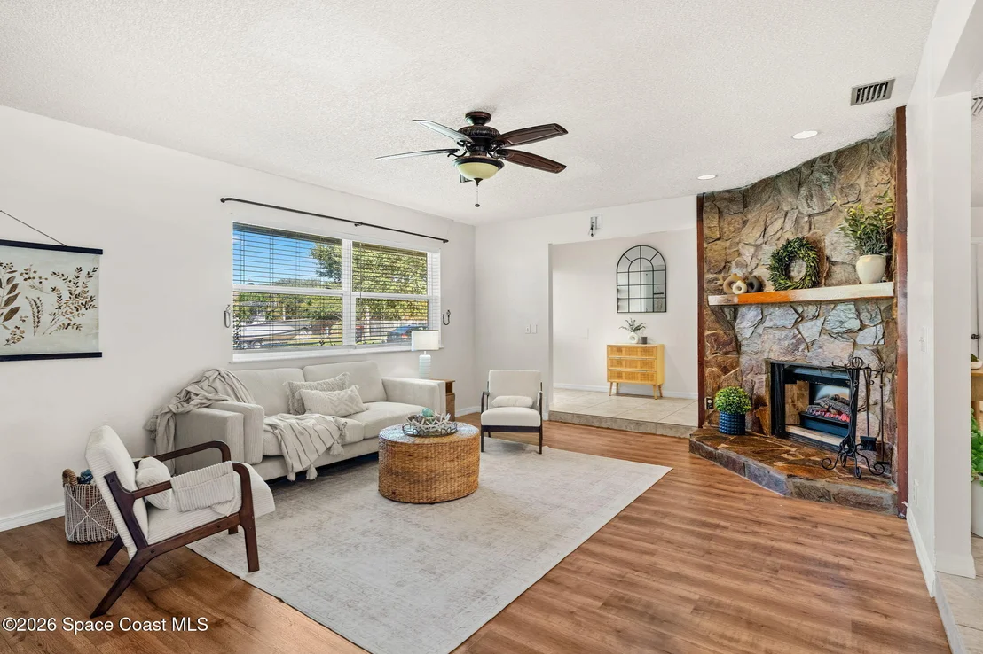 Photo of 36 Mohican Way
