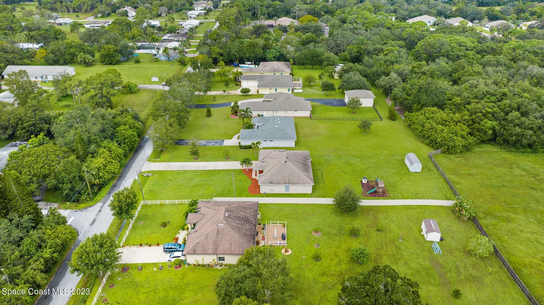 Photo of 1840 Trimble Road
