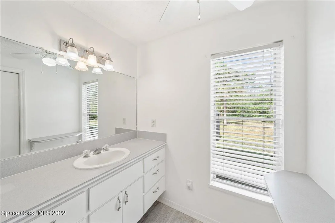 Photo of 3450 Weber Road