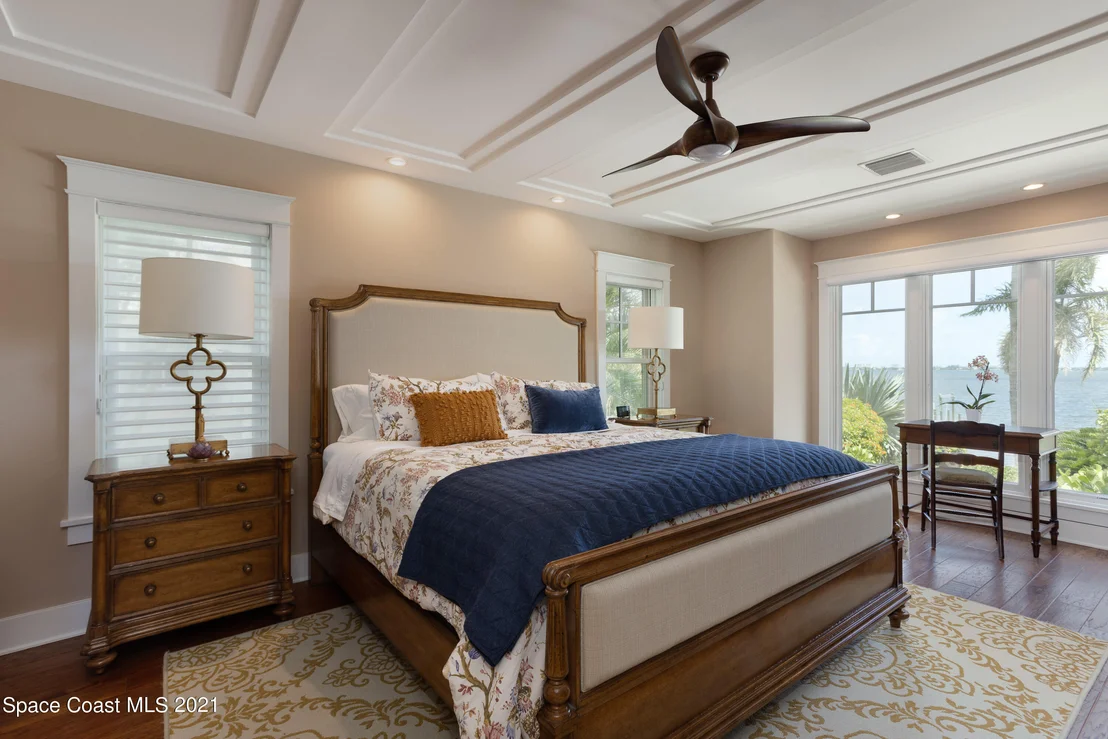 Photo of 857 Indian River Drive