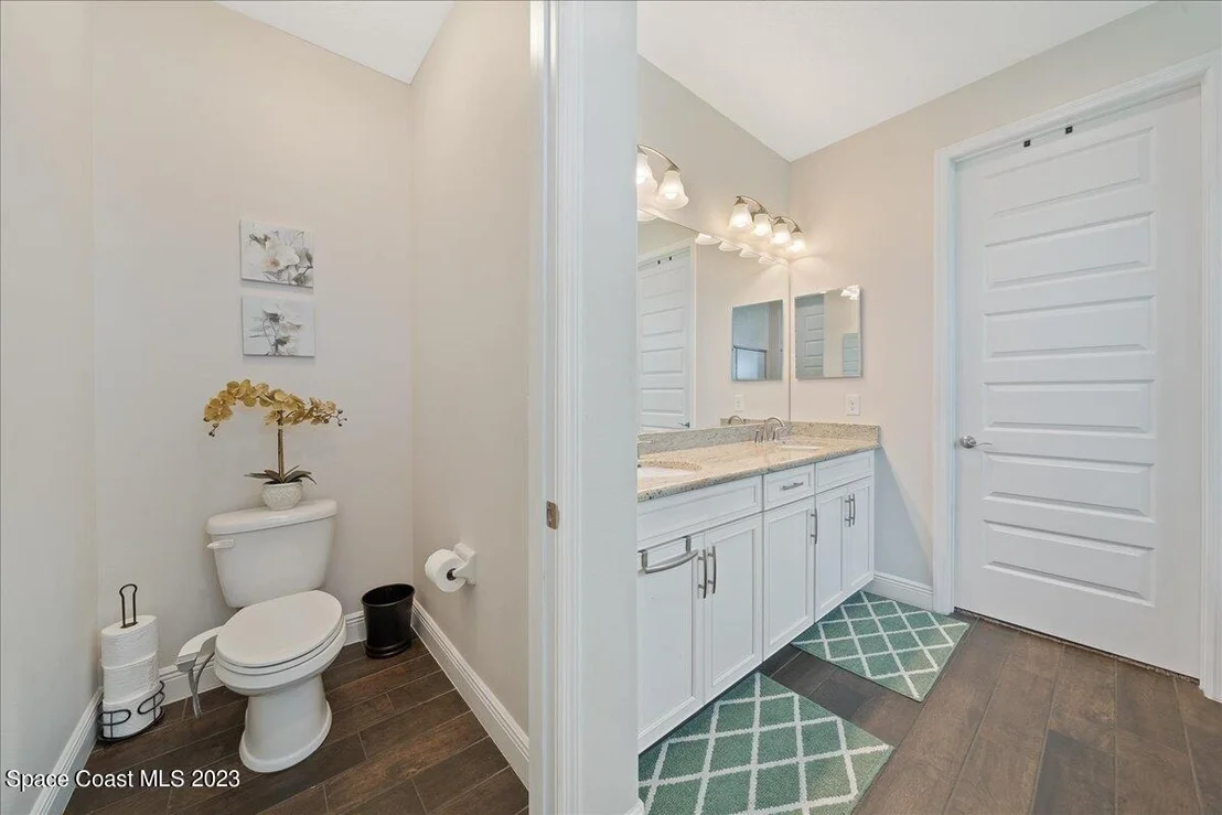 Photo of 7663 Poulicny Lane