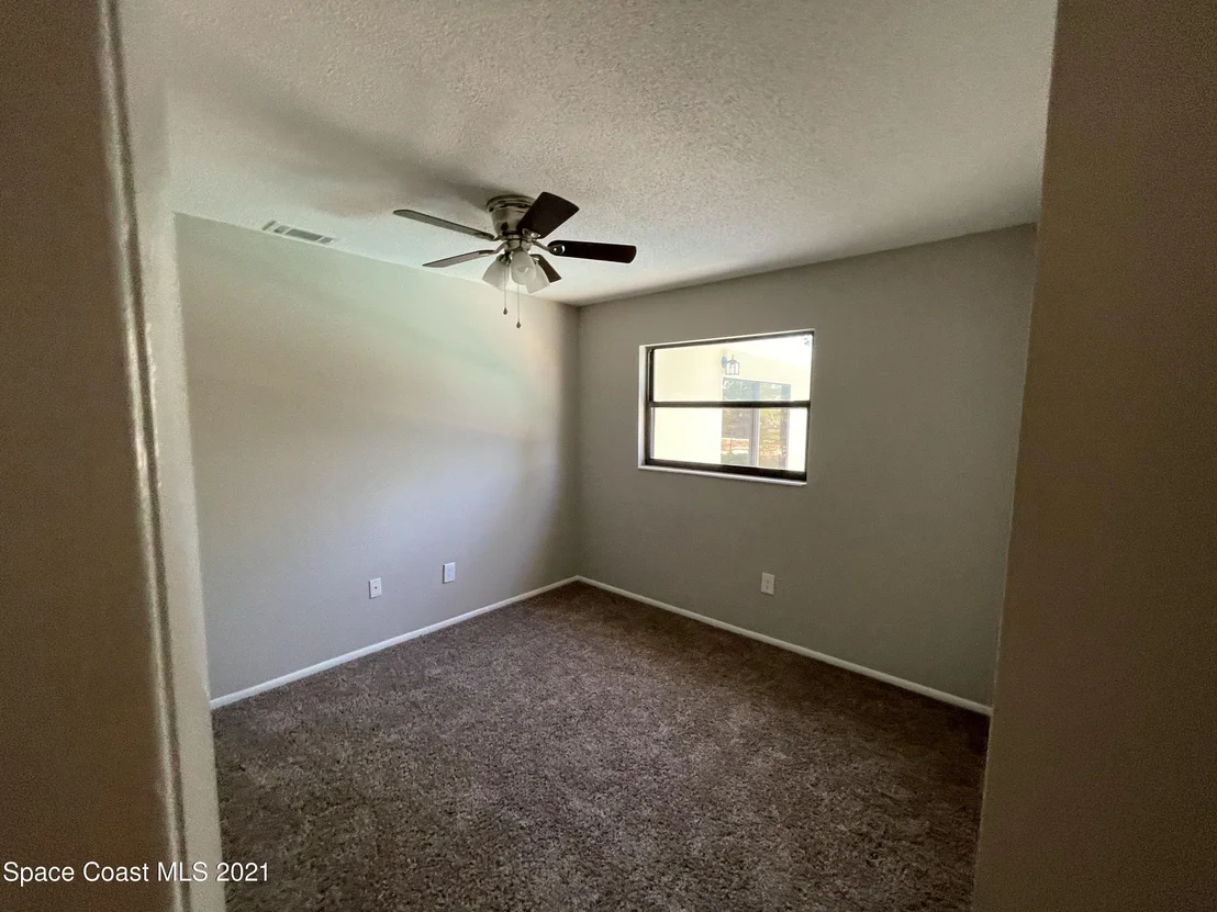 Photo of 3220 Ideal Avenue NE
