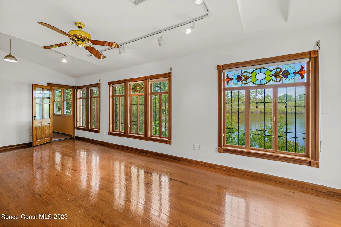 Photo of 360 Rest Haven Road