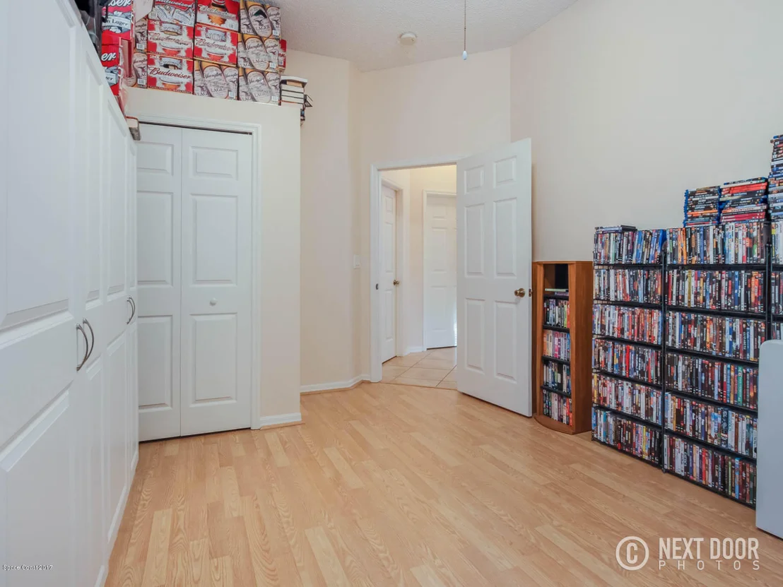 Photo of 867 Villa Drive