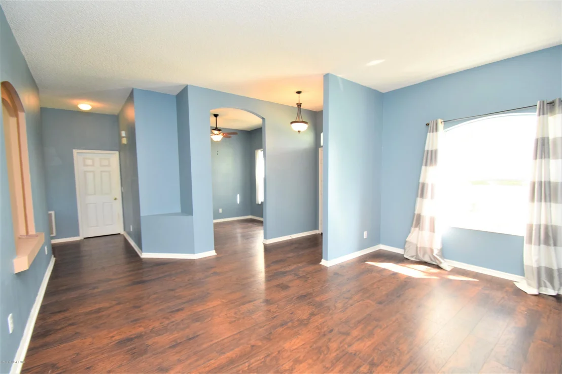 Photo of 2998 Hackensack Avenue SE