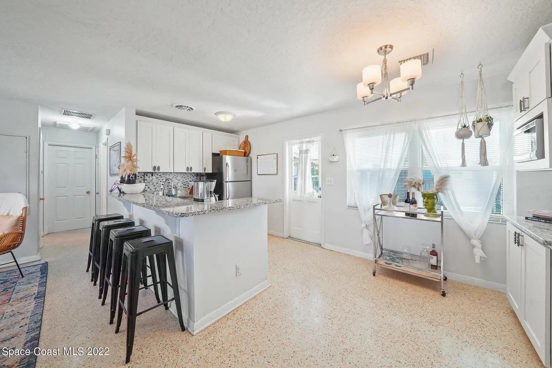 Photo of 700 Pelican Drive