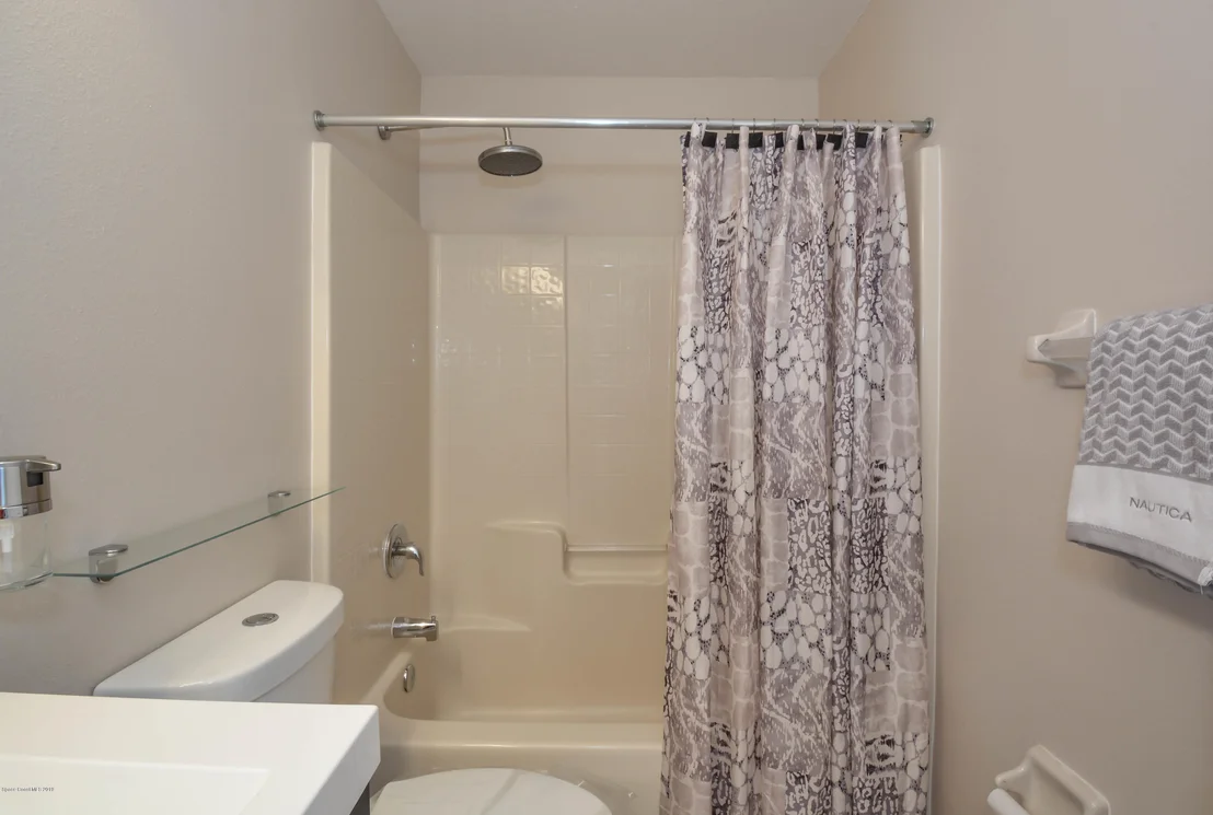 Photo of 1898 Fallon Boulevard NE