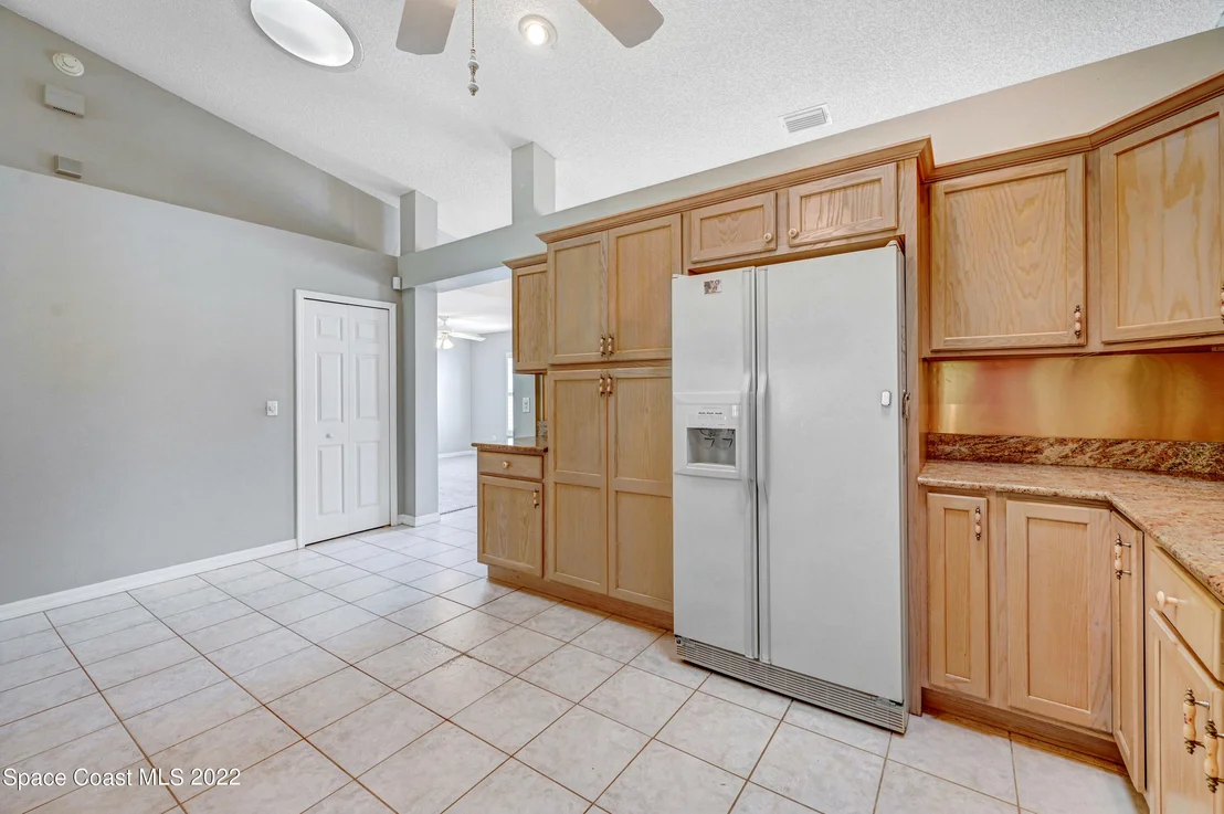 Photo of 1367 Hill Avenue