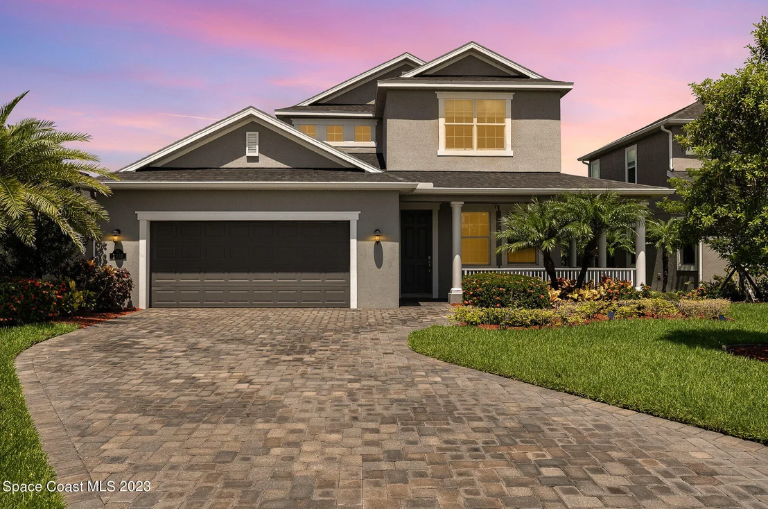 Photo of 2811 Casterton Drive