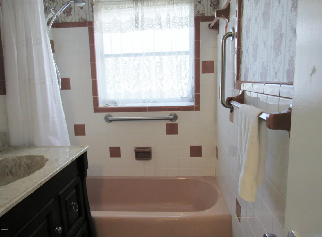 Photo of 4570 Jenny Lind Drive