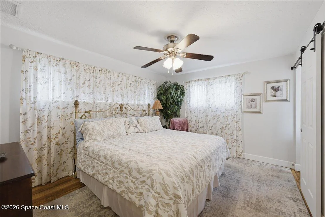 Photo of 2511 Stanford Drive N