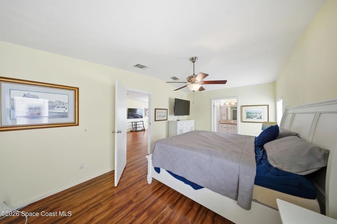 Photo of 235 Outer Drive