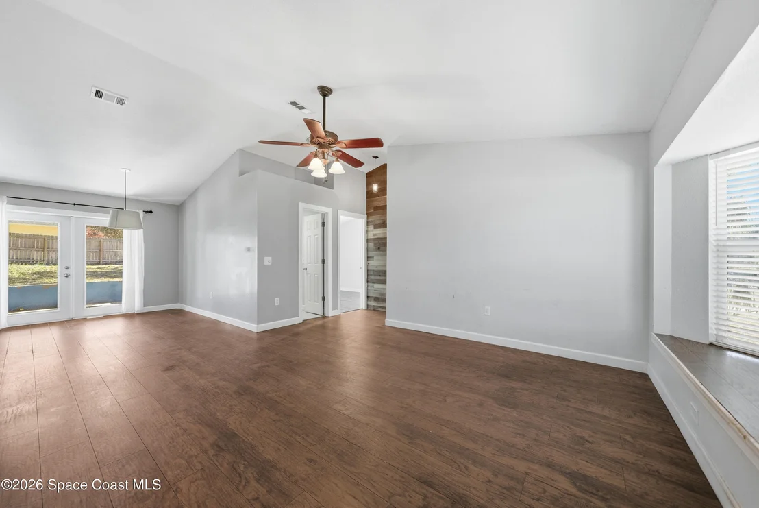 Photo of 6455 Orchid Avenue