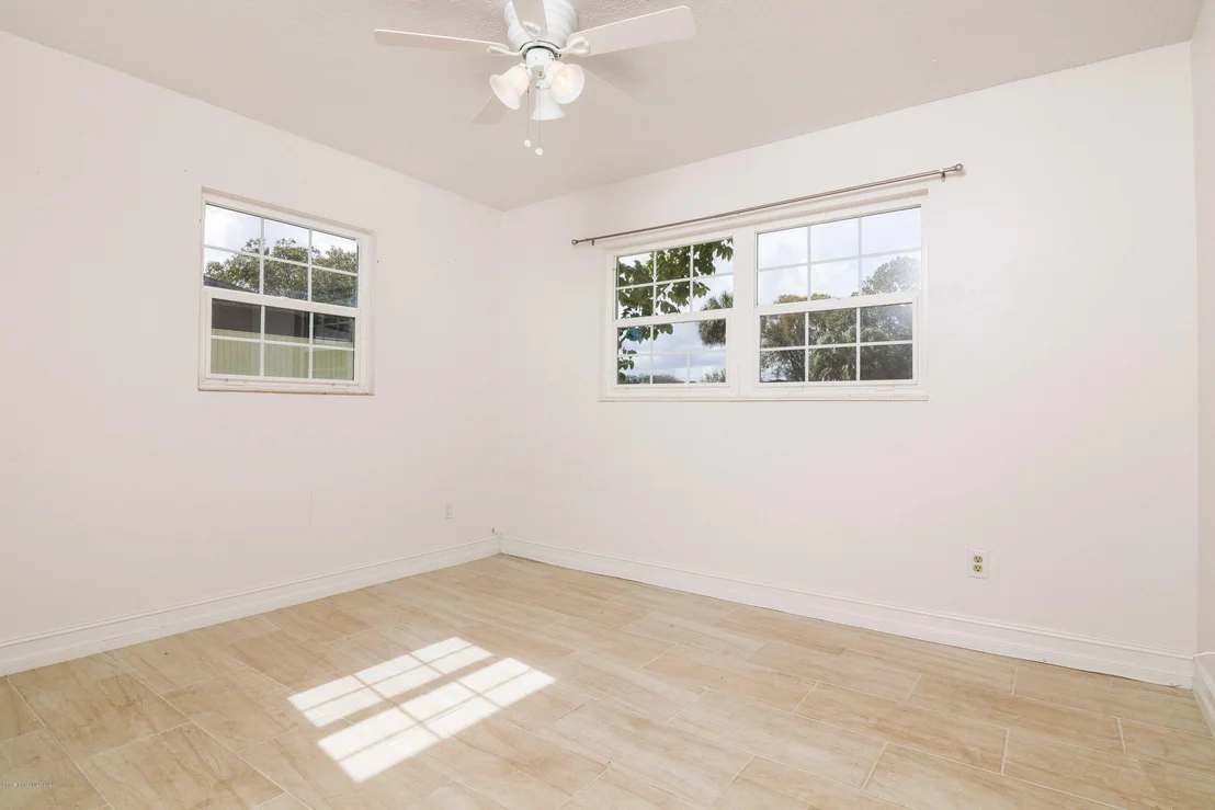 Photo of 1332 Estridge Drive