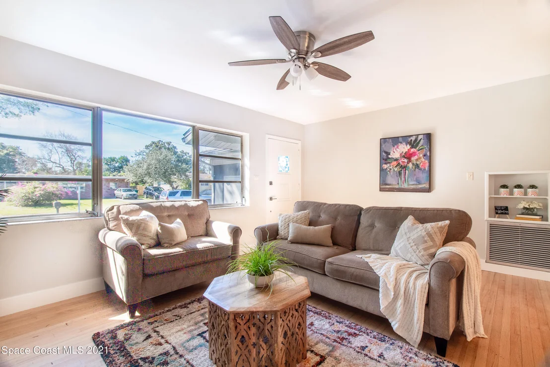 Photo of 126 Lagoon Avenue