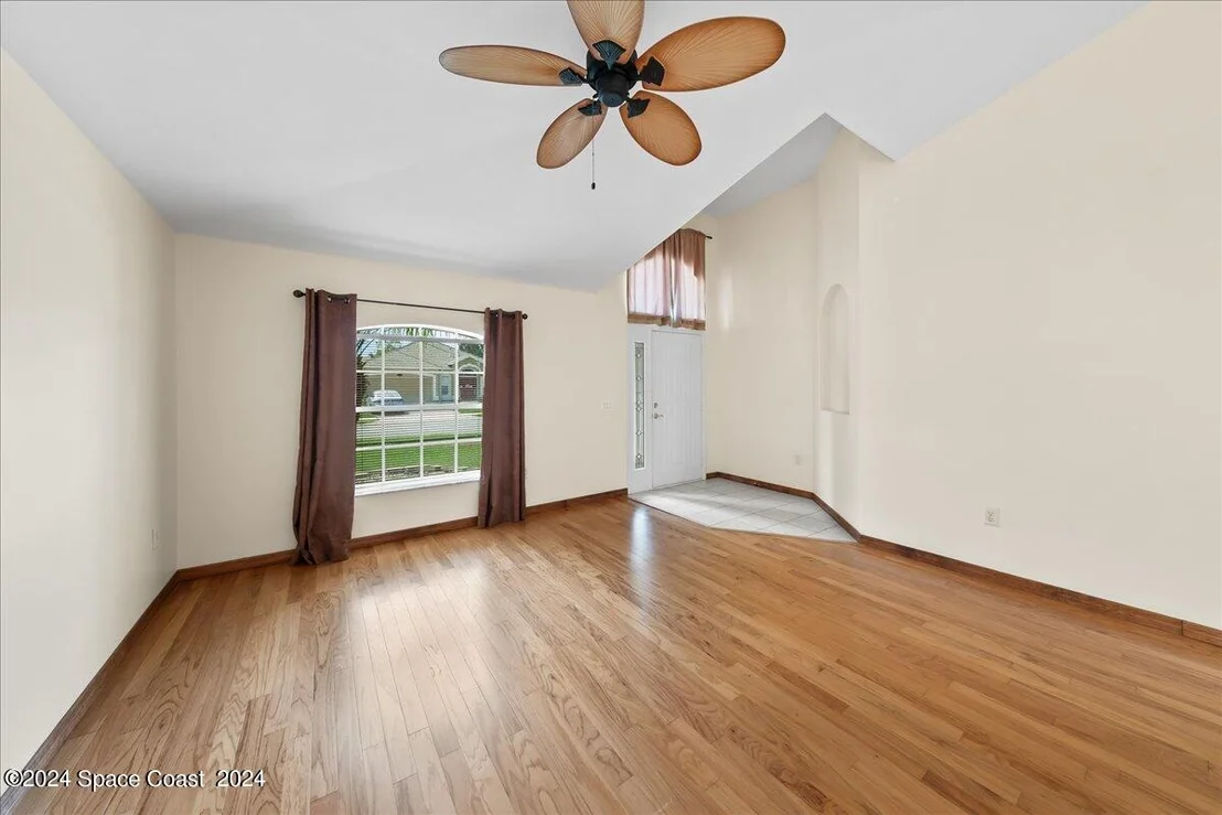Photo of 1791 Sun Gazer Drive
