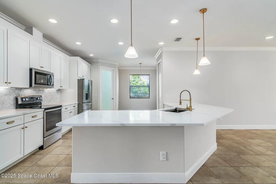 Photo of 8553 Drayton Circle