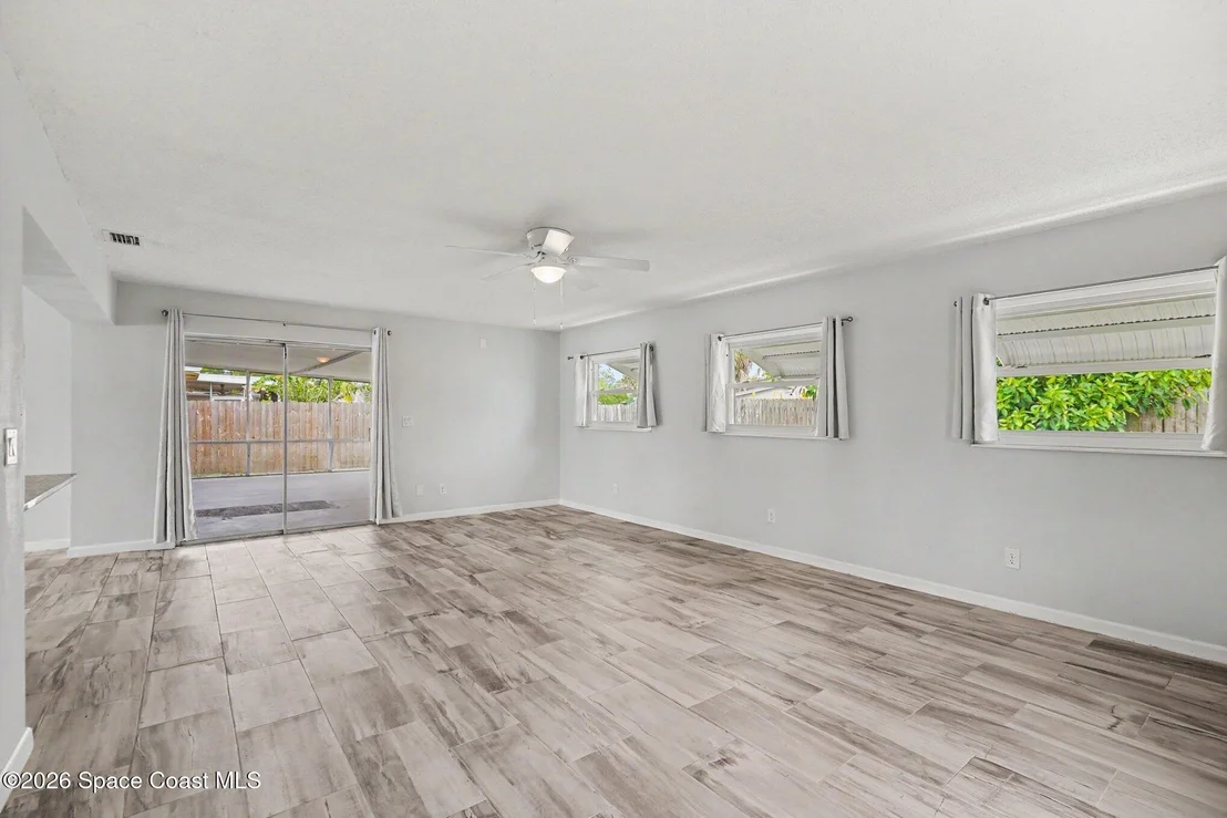 Photo of 780 Mohawk Avenue