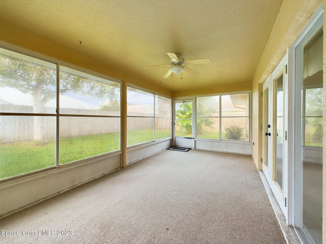 Photo of 1211 Meadow Lake Road