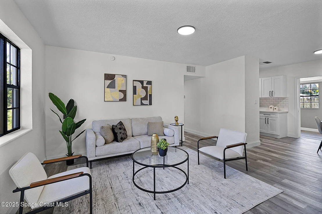 Photo of 309 Cornell Avenue