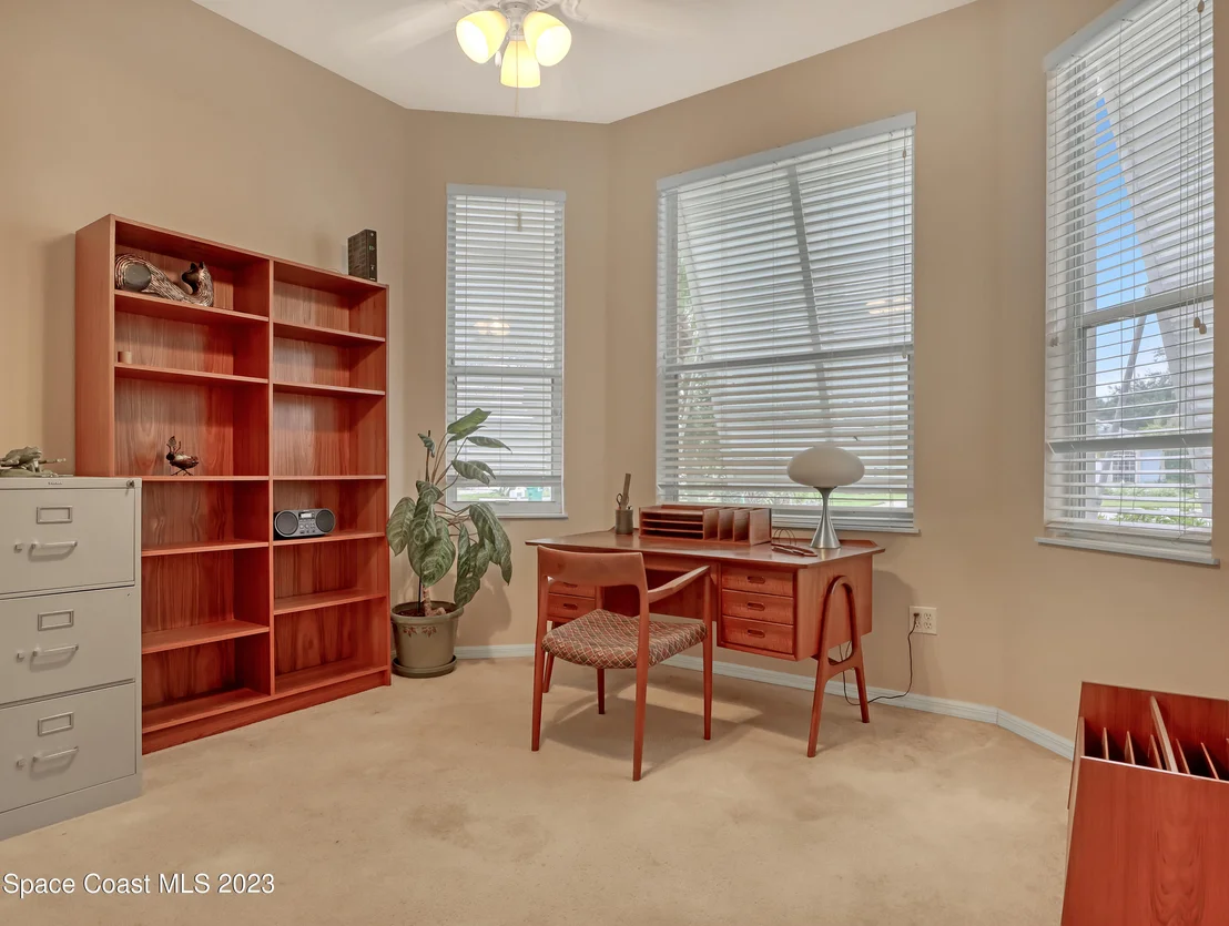 Photo of 904 Suntree Woods Drive