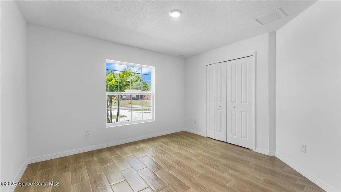 Photo of 1801 Fallon Boulevard NE