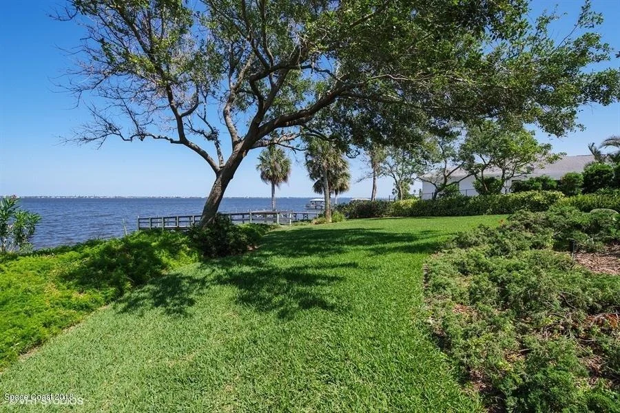 Photo of 839 Indian River Drive