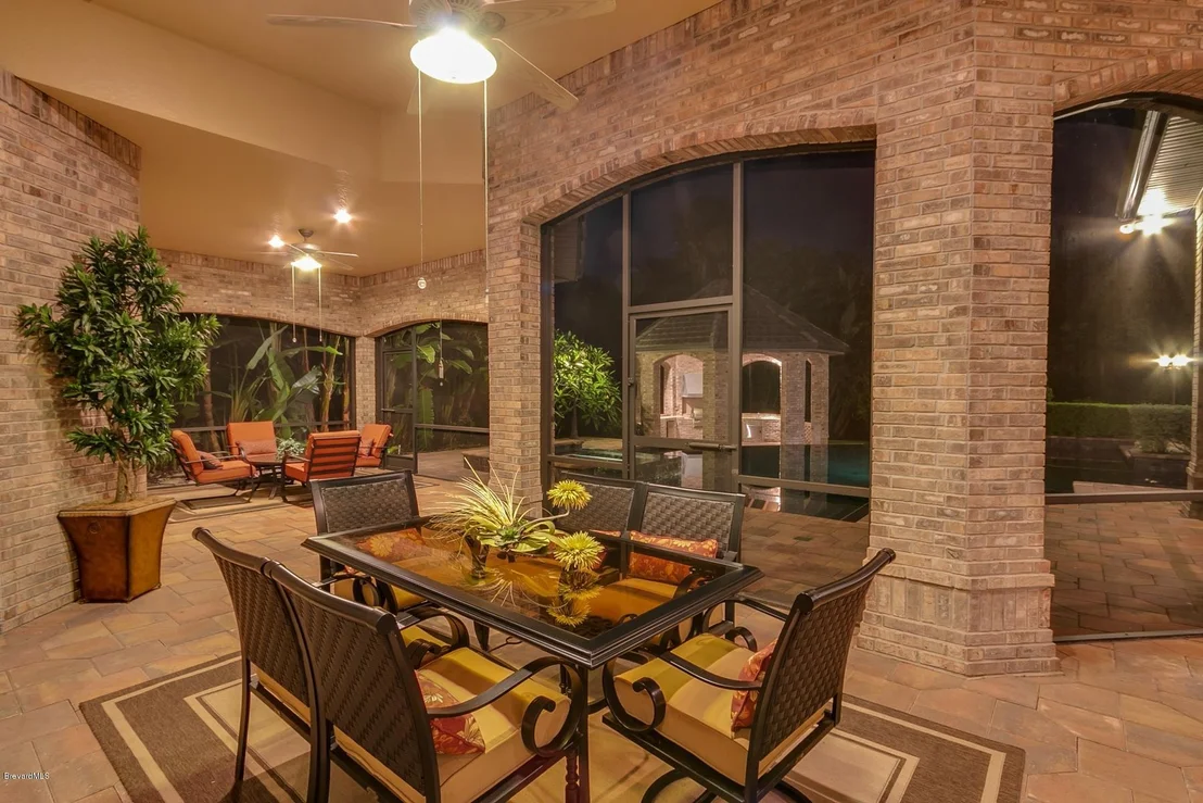 Photo of 16 Summer Place