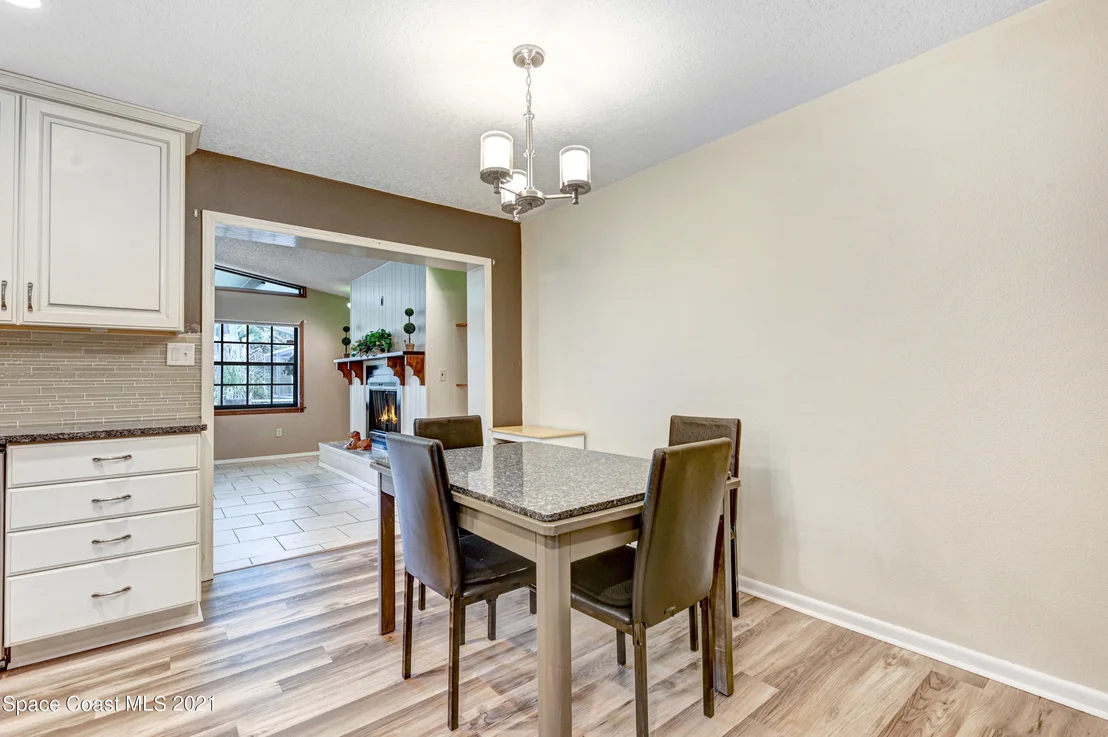 Photo of 2533 Meadow Lane