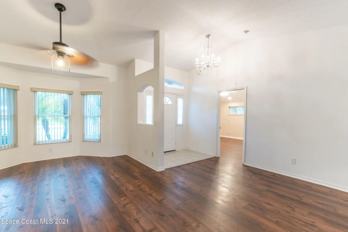 Photo of 7428 Rodes Place