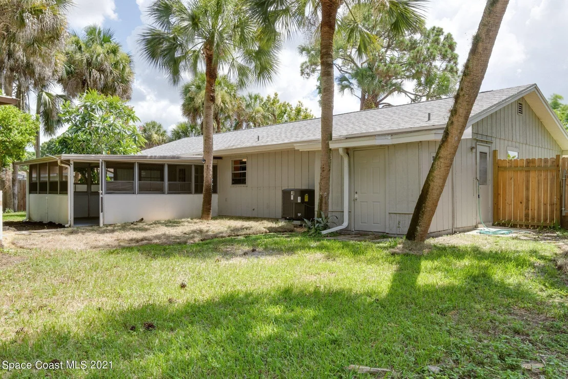 Photo of 603 Dundee Circle