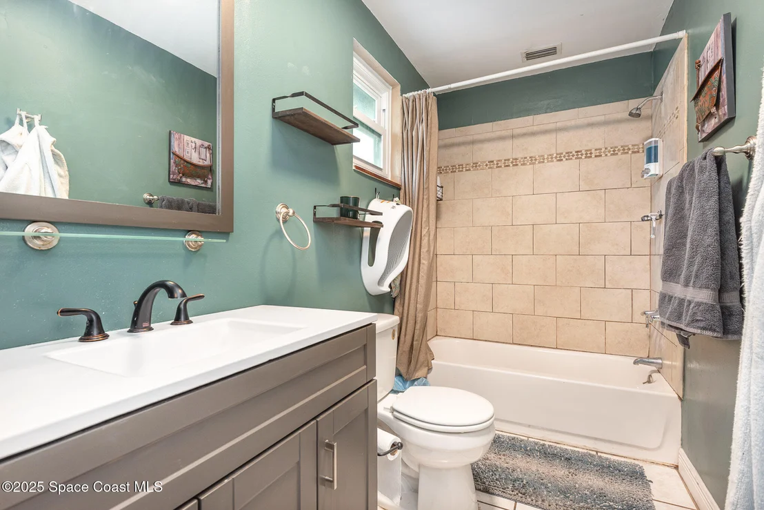Photo of 7310 Darien Road