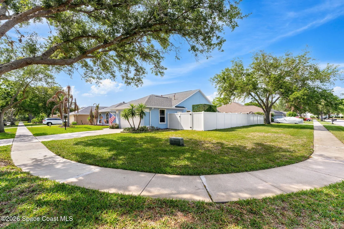 Photo of 3400 Fort Nelson Lane