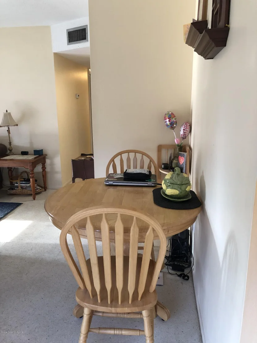 Photo of 816 Bianca Drive NE