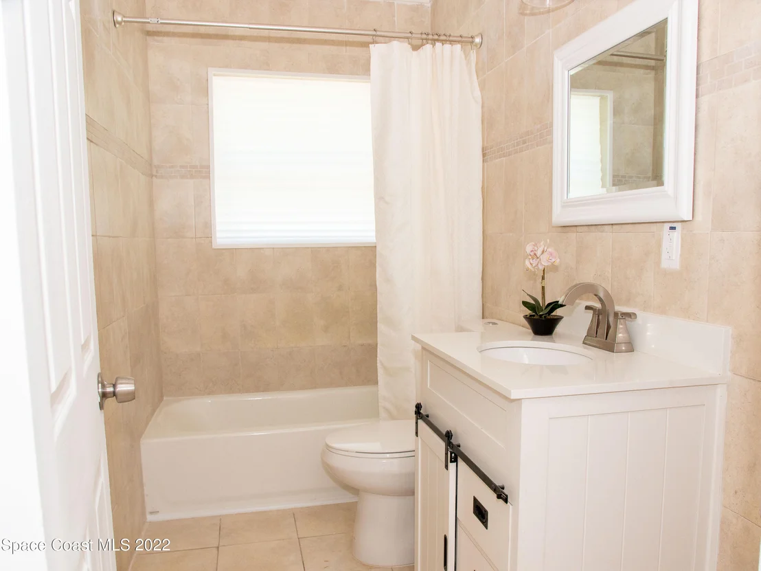 Photo of 1034 Carlton Drive