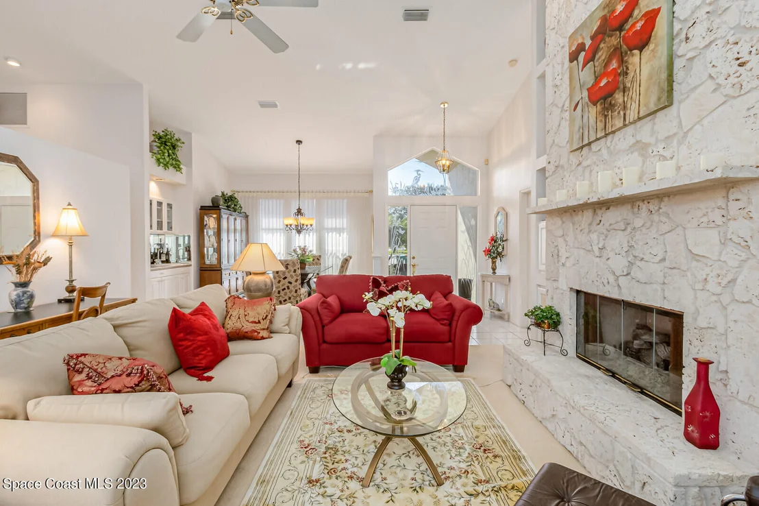 Photo of 986 Somerset Lane