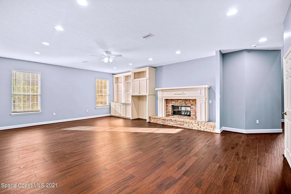 Photo of 3575 James Road