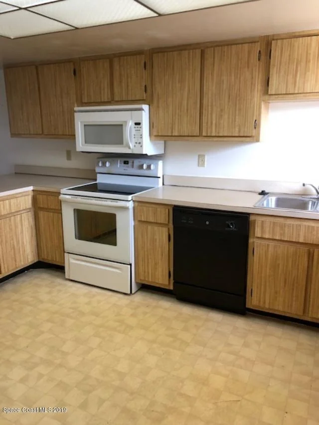 Photo of Unit 1124 at 325 Tangle Run Boulevard