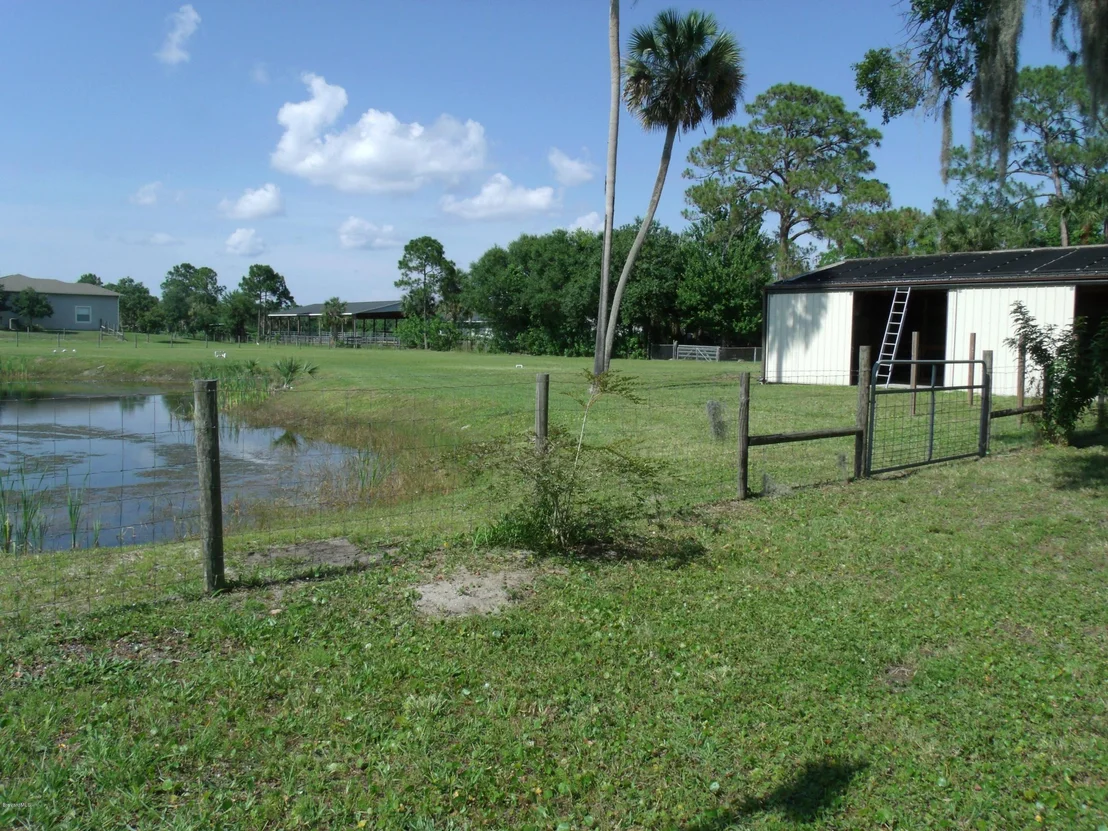 Photo of 4500 Rector Road
